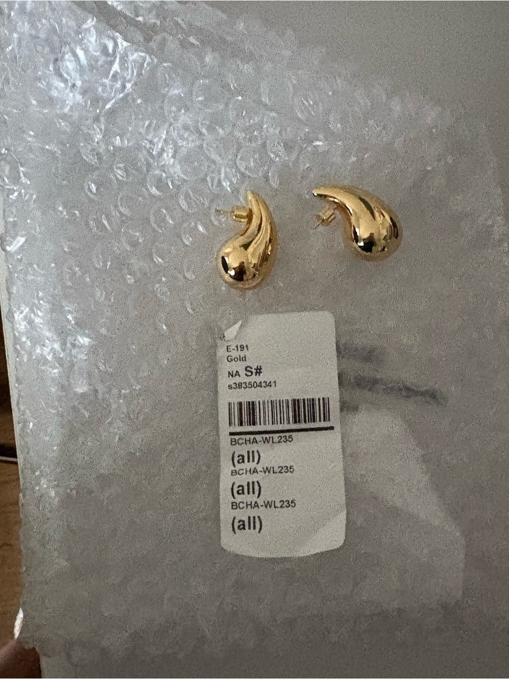 Polished Gold Teardrop Sculpted Stud Earrings. Never worn.